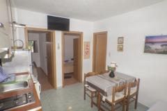 Apartmaji Plaža Ivan Dolac Apartma 4 – A4 foto 1