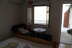 Apartmaji Bak Soba 5 – Soba 2 foto 1