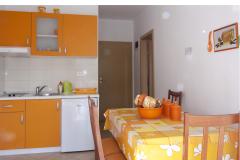 Apartmaji Miočević Apartma 1 – A3+1 foto 3