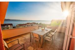 Apartmaji Dina Apartma 3 – Orange foto 4