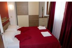 Apartmaji Deak Komarna Apartma 10 – 10Excluziv foto 4