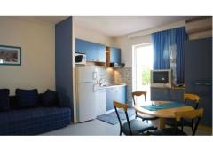 Apartmaji Deak Komarna Apartma 5 – AP5plavi foto 1