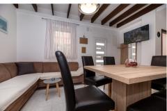 Apartmaji Fortuna Apartma 1 – A1 foto 2
