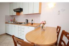 Apartmaji Lucijana Baska Apartma 6 – br 6 foto 1