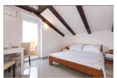 Apartmaji Šilo  Apartma 2 – STUDIO BAL foto 2