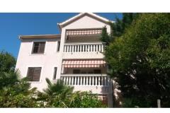 Apartmaji  Soba 2 – I/3 foto 4