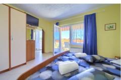 Apartmaji Stella Malinska Krk Apartma 1 – A-2(2+1) foto 2