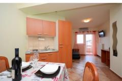 Apartmaji VEJA Apartma 1 – //1-2 foto 1