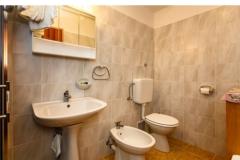Apartmaji Otok Krk  Soba 3: (2+1) – STUDIO S2+ foto 4