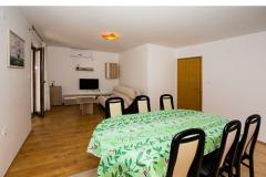 Apartmaji Željko-Baška Apartma 1 – A1-PRIZEM foto 5