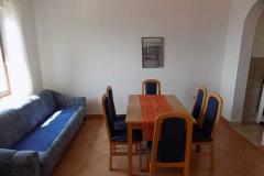 Apartmaji Karla  Njivice Apartma 1 – A1 (2+2) foto 3