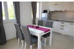 Apartmaji Gorica 1- with Pool, 200 Apartma 1 – Gorica 1/6 foto 4