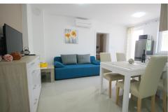 Apartmaji Gorica 1- with Pool, 200 Apartma 4 – Gorica 1/1 foto 1
