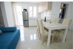 Apartmaji Gorica 1- with Pool, 200 Apartma 4 – Gorica 1/1 foto 2