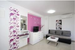 Apartmaji Gorica 1- with Pool, 200 Apartma 2 – Gorica 1/4 foto 1