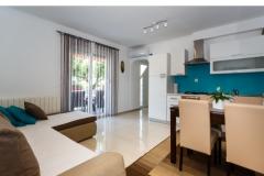 Apartmaji Ostojić Apartma 2 – A3+1 foto 2