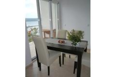 Villa Klimno direct na plaži Apartma 2 – Apartment8 foto 1