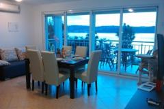 Villa Klimno direct na plaži Apartma 4 – Apartment6 foto 1