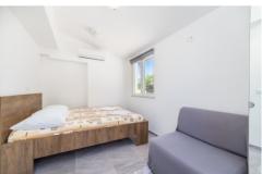 Apartmaji Dalmata Apartma 1 – Studio 2+1 foto 3