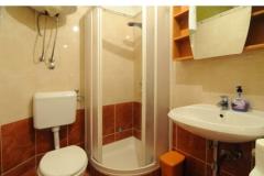 Apartmaji Fistonic Apartma 1 – A4+1 foto 3