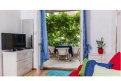 Apartmaji KATE Apartma 3: (2+2) – A 2+2 BR.3 foto 4