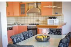 Apartmaji Luny Makarska Apartma 1 – App 3+3 foto 4