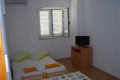 Apartmaji Katić  Apartma 1 – A 2+2 foto 5