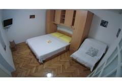 Apartmaji Bašković Apartma 1 – A2+1 ŽUTI foto 1