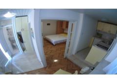 Apartmaji Bašković Apartma 1 – A2+1 ŽUTI foto 3