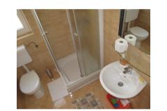 Apartmaji Srzić Apartma 5 – 4/A 2+2 foto 4