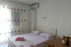 Apartmaji Tamburović Soba 6 – soba foto 1
