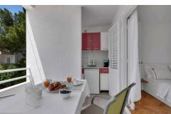 Hiša Vujčić Apartma 1 – VIOLET 2+1 foto 3