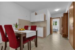 Apartmaji Harmony of Five Apartma 2 – Five A2 foto 2