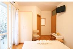 Apartmaji Jele Soba 1 – Room for 2 foto 3