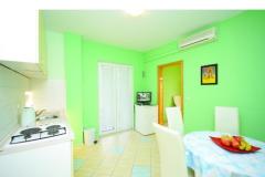 Apartmaji Makarska Apartma 3 – Green foto 1