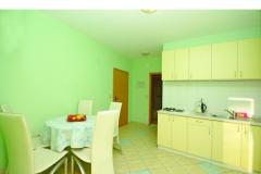 Apartmaji Makarska Apartma 3 – Green foto 5