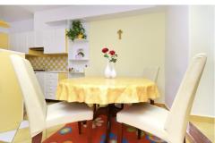 Hiša MIRA Apartma 2 – A2 foto 3