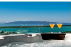 Hot Tub Luxury Apartmaji + beach p Apartma 1 – Penthouse foto 2