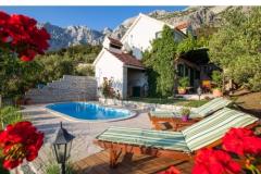 MAKARSKA VILLAS Apartma 4 – VILLA DANI foto 1