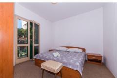 Apartmaji Villa Bešker Apartma 1 – A 6+1 foto 3