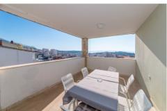 Apartmaji Villa Bešker Apartma 1 – A 6+1 foto 5