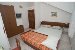 Apartmaji Bombelio Apartma 2 – studio B foto 4