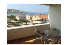 Apartmaji Dinko s grijanim bazenom Apartma 2 – A4 foto 2