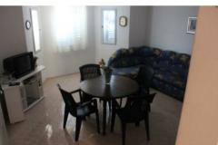Apartmaji Lana Apartma 1 – A4+2 foto 4