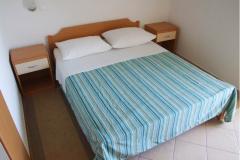 Apartmaji Villa MANDINA z bazenom Apartma 3 – A5 foto 1