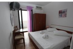 Sobe Bili Galeb BED? Soba 4 – PURPLE 1 foto 3
