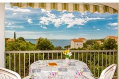 Apartmaji Vila Nena z bazenom Apartma 2 – APP2 foto 4