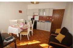 Apartmaji Anita Apartma 1 – B5 foto 4