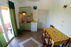 Apartmaji Orange 411 Apartma 4 – ZELENI 2+2 foto 1