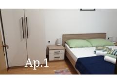 Apartmaji Matic Vrsi Apartma 1: (2+1) – APARTMAN 1 foto 2